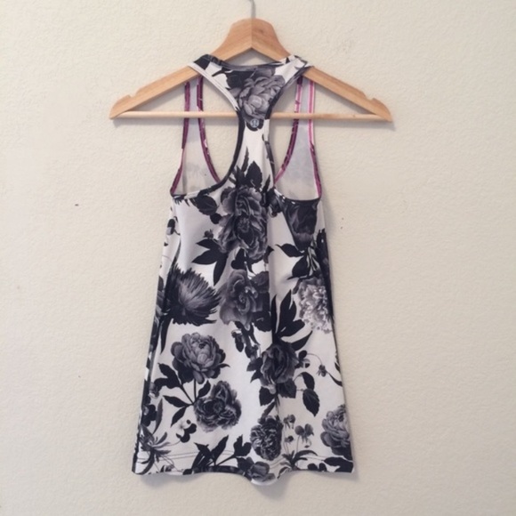 EUC Lululemon Brisk Bloom Cool Racerback - Picture 3 of 4